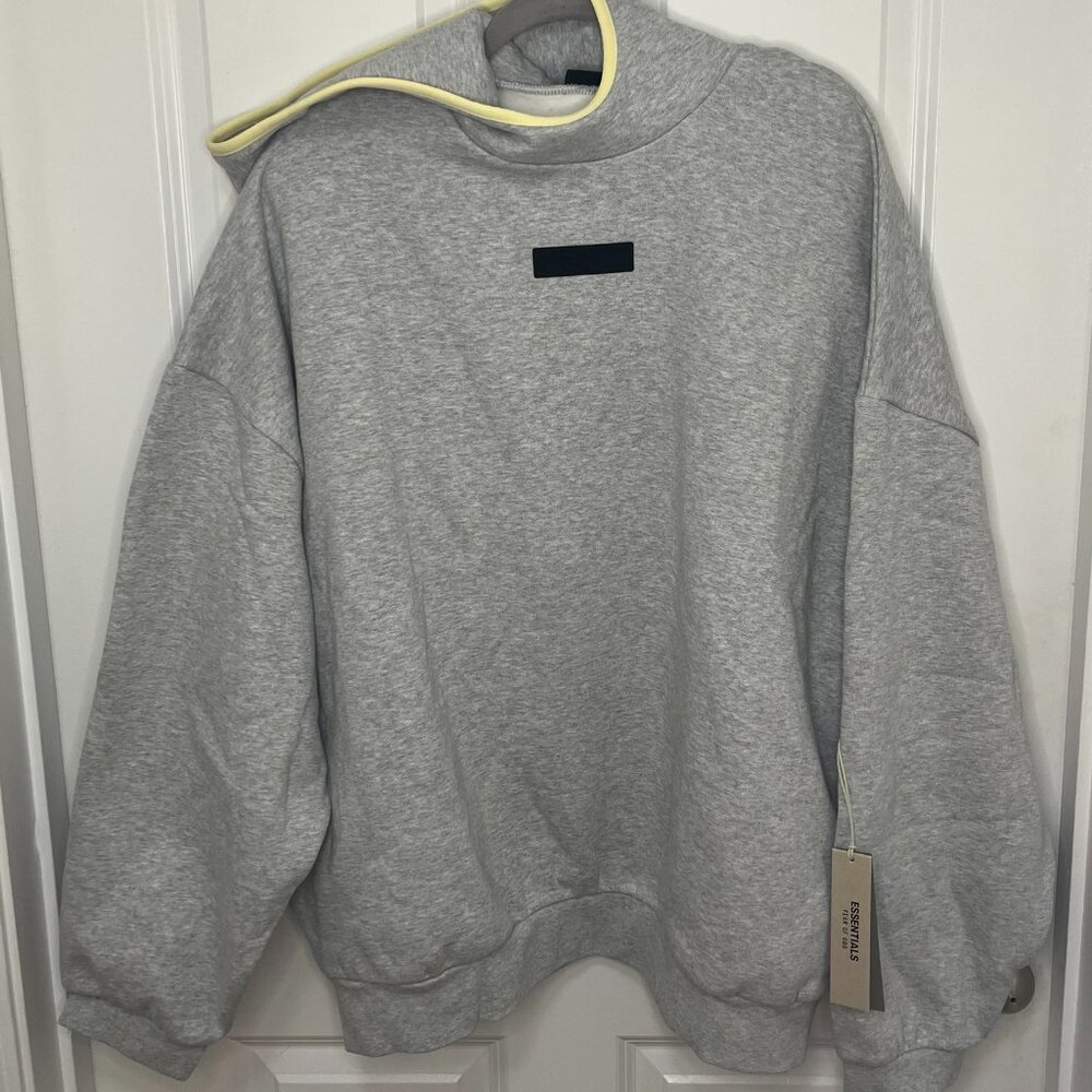 Fear of God Essentials Hoodie in Light Heather, Size XL